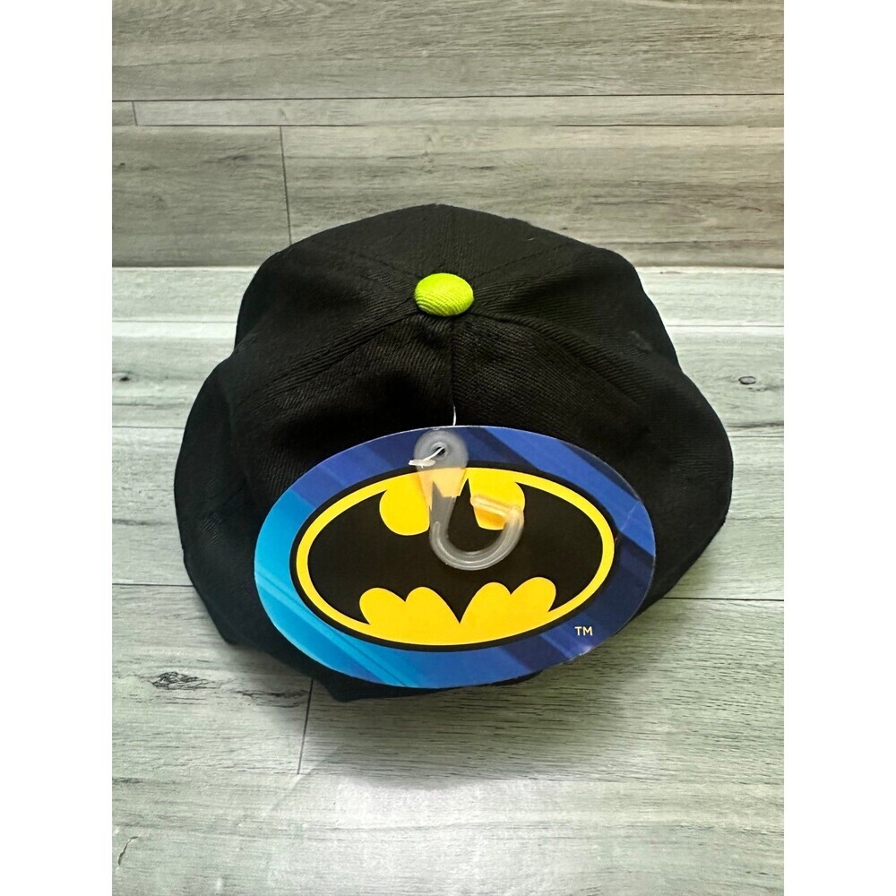 Batman DC Comics Black and White The Joker Graphic Snapback - Picture 2 of 7